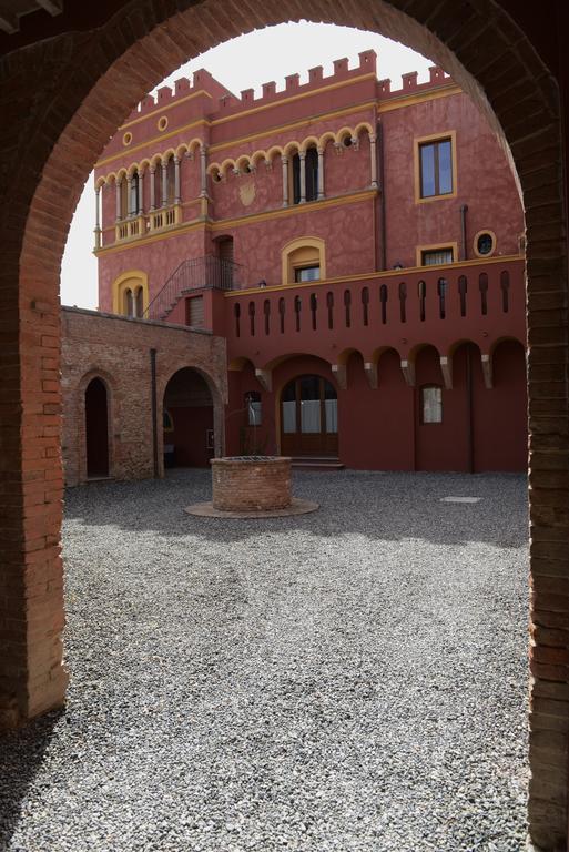 Hotel Il Castello Di San Ruffino Lari Zewnętrze zdjęcie